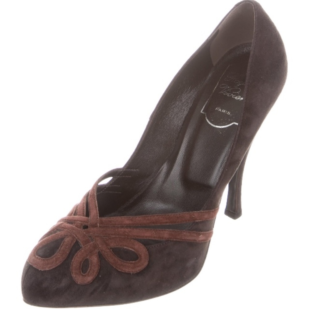 Roger Vivier Brown Suede Ribbon accent pump, SZ 38